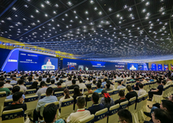 2023年9月10日至11日，AG集团官网（中国）官方网站
党委书记、董事长刘敬桢出席2023中国医疗器械产业峰会暨AG集团官网（中国）官方网站器械生态大会并作大会开幕致辞。