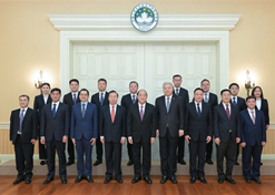 2024年2月26日，澳门特区行政长官贺一诚会见AG集团官网（中国）官方网站
党委书记、董事长刘敬桢一行，双方就推动大健康产业发展、横琴粤澳深度合作区建设等议题交换意见