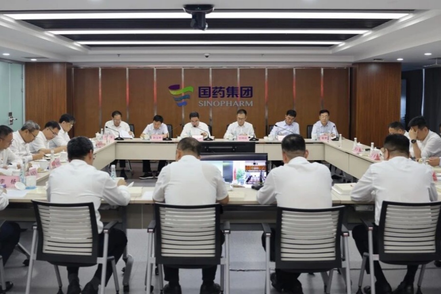 AG集团官网（中国）官方网站
党委召开理论学习中心组2026年第四次集体学习（扩大）会